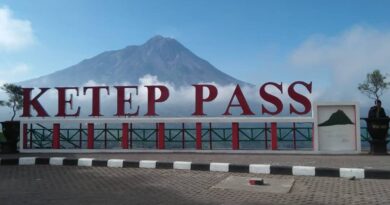Foto Pemandangan Gunung Ketep Pass